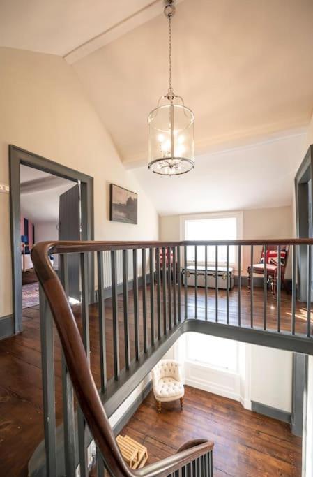 Georgian Country House -Panoramic Views -Sleeps 12 Ρούθιν Εξωτερικό φωτογραφία
