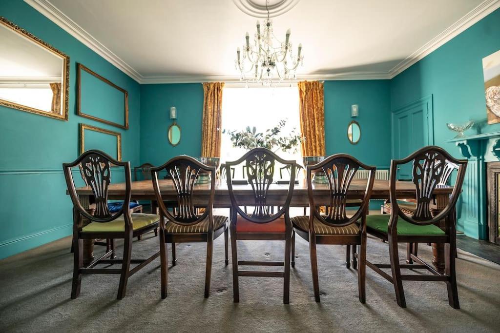 Georgian Country House -Panoramic Views -Sleeps 12 Ρούθιν Εξωτερικό φωτογραφία
